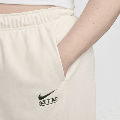 Shorts de French Terry de tiro medio de 15 cm para mujer (talla grande) Nike Air