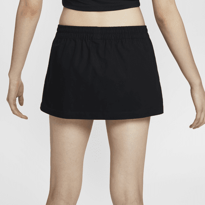 Nike Sportswear Essential Women's Mid-Rise Woven Cargo Midi Skirt