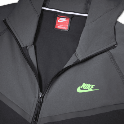 Chamarra de tejido Woven para hombre Nike Tech