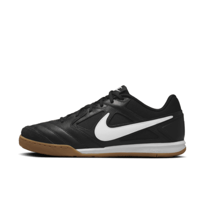 Nike Gato