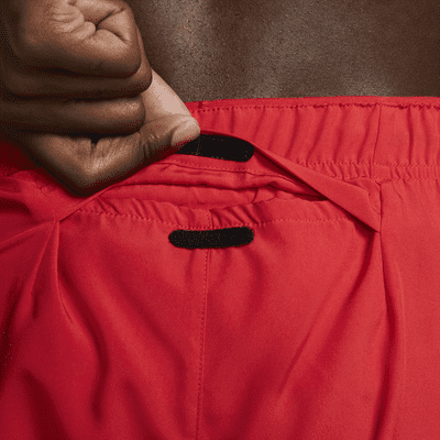 Nike Challenger Dri-FIT hardloopshorts met binnenbroek voor heren (18 cm)