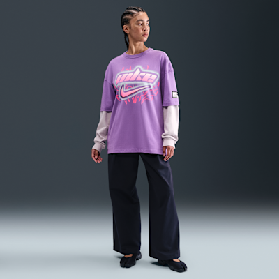 Nike Sportswear Women's Oversized Graphic T-Shirt