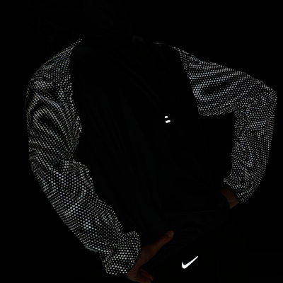 Chamarra de correr Repel para mujer Nike Tempo Flash