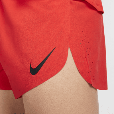 กางเกงวิ่งขาสั้น 4 นิ้วมีซับในผู้ชาย Dri-FIT ADV Nike AeroSwift