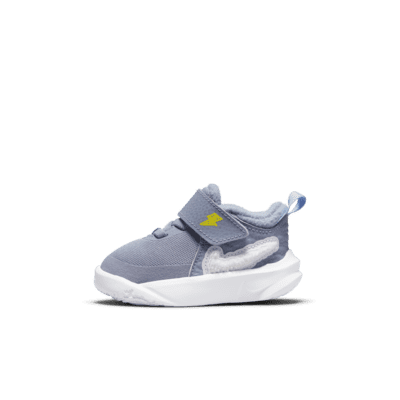 Nike Team Hustle D 10 SE Dream
