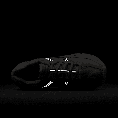 Nike Zoom Vomero 5 Women's Shoes