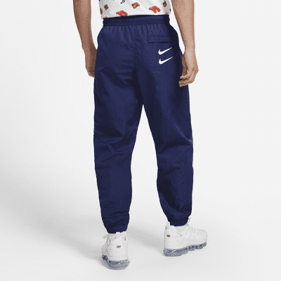 Toezicht houden Ongemak Astrolabium Nike Sportswear Swoosh Men's Woven Pants. Nike.com