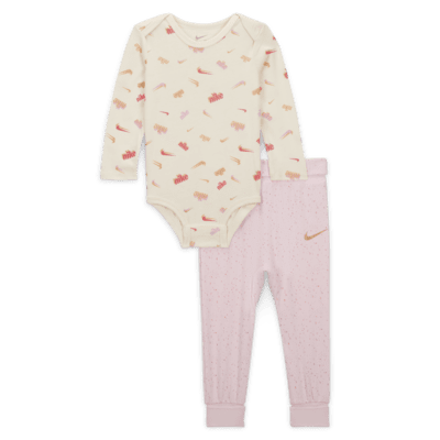 Conjunto de body con pants estampados para bebé (0 a 9 meses) Nike E1D1