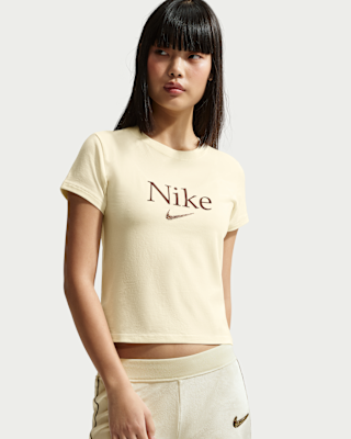 Nike Sportswear Women's Cropped T-Shirt