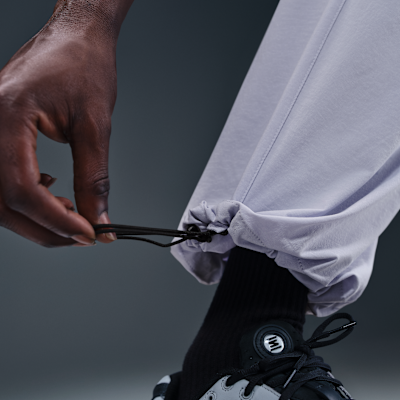 Pants de tejido Woven oversized para hombre Nike Tech