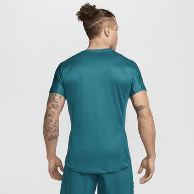 Playera de tenis de manga corta Nike Dri-FIT para hombre Rafa Challenger