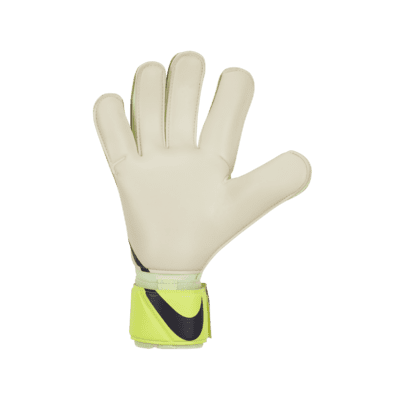 Nike Goalkeeper Grip3 Football Gloves. Nike PT