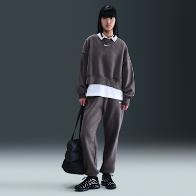Nike Sportswear Phoenix Fleece Women's Over-Oversized Crew-Neck Sweatshirt