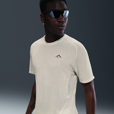 Nike Solar Chase