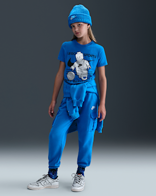 Nike x 樂高® 系列