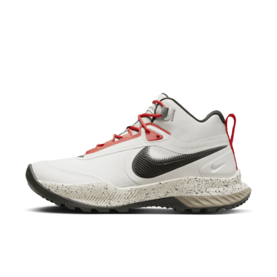 Tenis para el aire libre Elite para hombre Nike React SFB Carbon