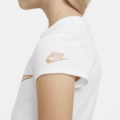 Playera estampada para niños talla pequeña Nike Club