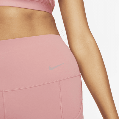 Leggings cortos de cintura alta y soporte medio con bolsillos para mujer Nike Universa