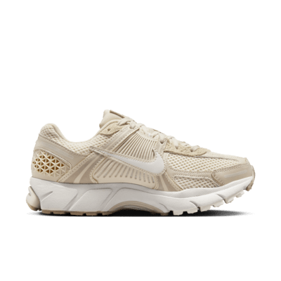 Nike Zoom Vomero 5 Women's Shoes