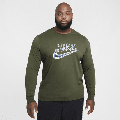 Nike Sportswear Club Long-Sleeve T-Shirt