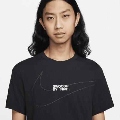 Nike Sportswear 男款 T 恤