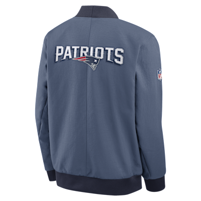 Chamarra bomber Nike de la NFL de cierre completo para hombre New England Patriots Rivalries Collection Sideline