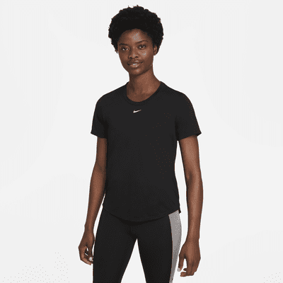 Camisola de manga curta com corte padrão Nike Dri-FIT One para mulher