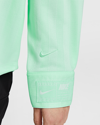 Nike Sportswear