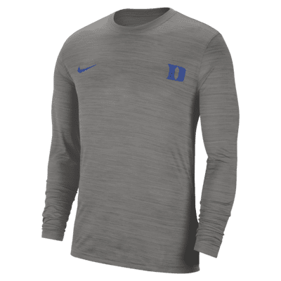 nike long sleeve shirt with hood