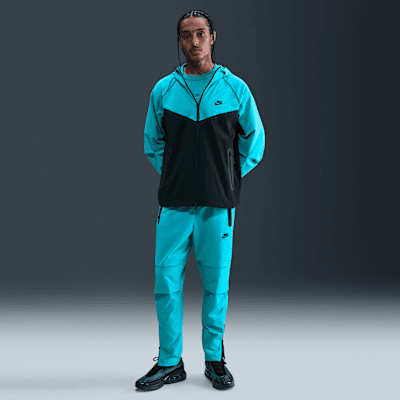 Nike Tech