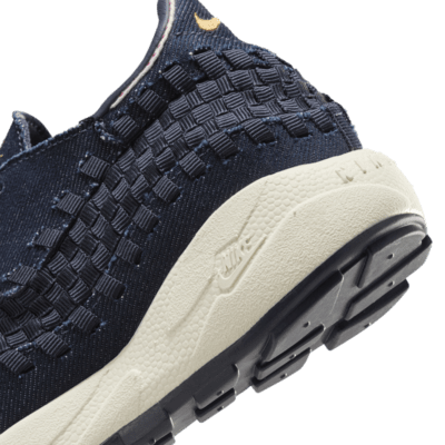 Nike Air Footscape Woven Women's Shoes