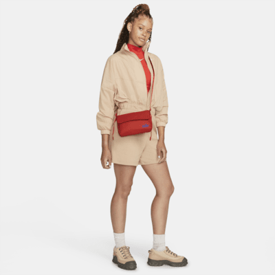 Nike Sportswear Futura 365 Cross-body Bag (3L)