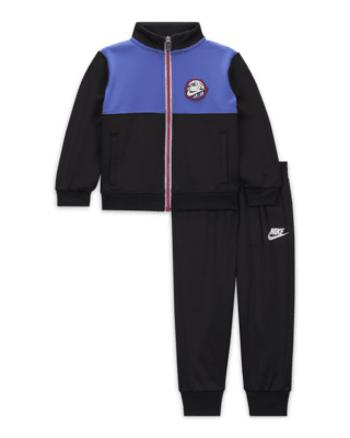 Nike Sportswear Snow Day Graphic Set Baby Dri-FIT Tracksuit. Nike.com