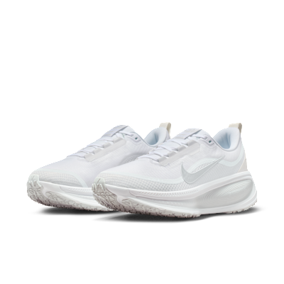 Nike Vomero 18 GORE-TEX Men's Waterproof Road Running Shoes with Reflective Accents