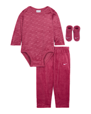 Детские  Nike Baby (0-9M) 3-Piece Velour Swoosh Boxed Set