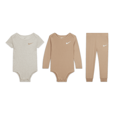 Nike Essentials Baby (12-24M) 3-Piece Bodysuit Set