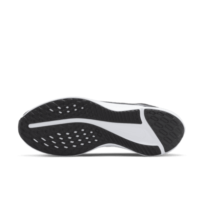 Tenis de correr en pavimento para hombre Nike Quest 5