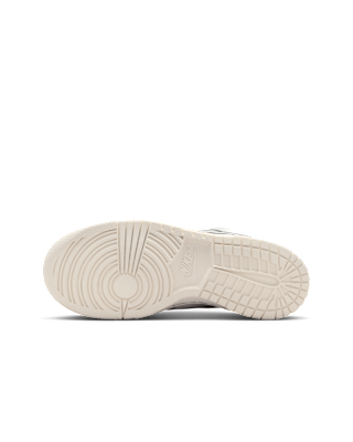 Nike Dunk 低筒鞋 x 樂高® 系列