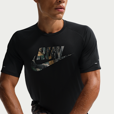 Nike Stride Dri-FIT ADV Realtree® rövid ujjú férfi futófelső