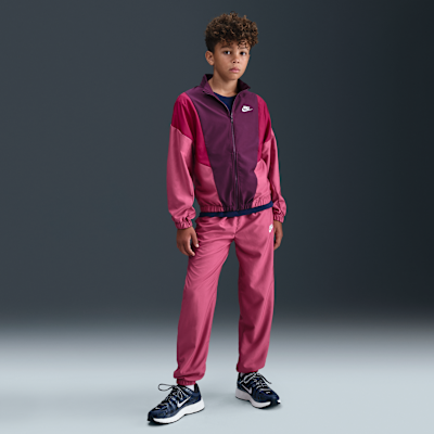Dres z tkaniny dla dużych dzieci Nike Sportswear