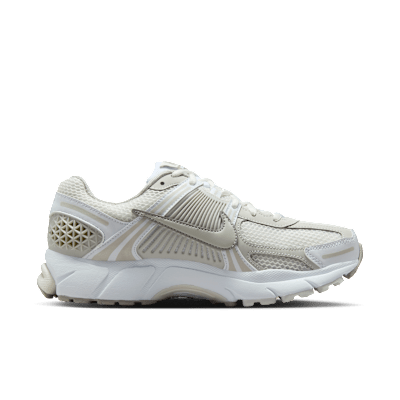Nike Zoom Vomero 5 Women's Shoes