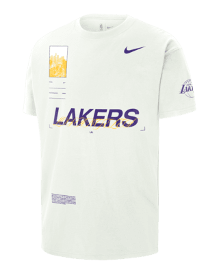 Los Angeles Lakers Courtside Nike Men's NBA Max90 T-Shirt in Black, Size: Medium | DX9912-032