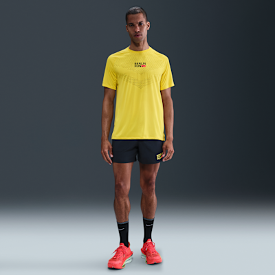 Nike Stride Dri-FIT ADV Kısa Kollu Erkek Koşu Üstü