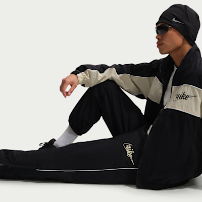 Nike Sportswear Club Men's Lightweight Trousers