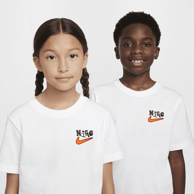 Nike Sportswear Older Kids' T-Shirt