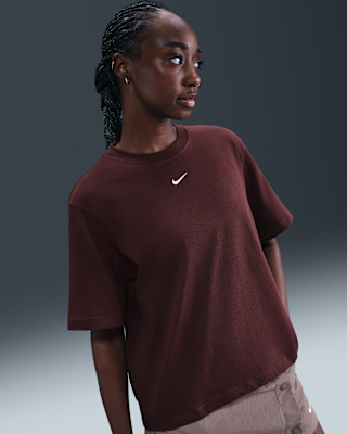 Женская футболка Nike Sportswear Essential Boxy
