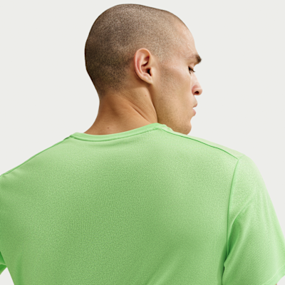 Haut de running à manches courtes Dri-FIT UV Nike Miler pour homme