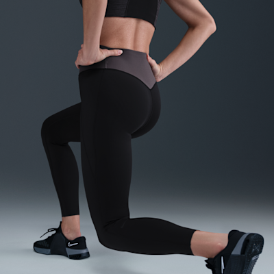 Nike Universa Women's Medium-Support High-Waisted 7/8 Leggings with Pockets