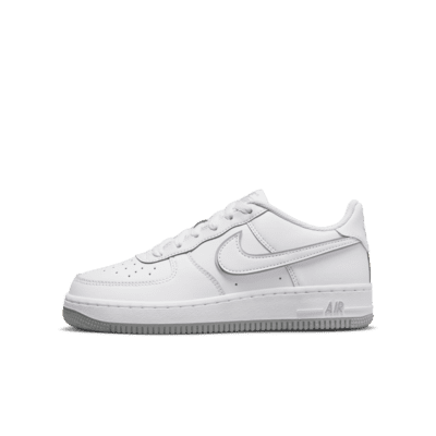 size nike air force one