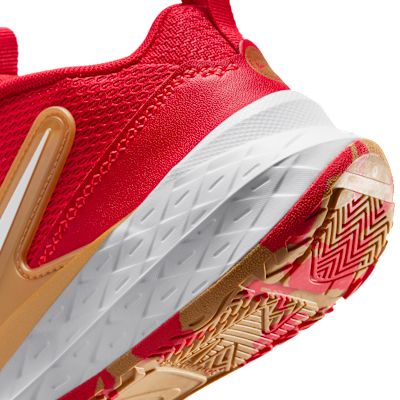 Nike Team Hustle D 12 Younger Kids' Shoes